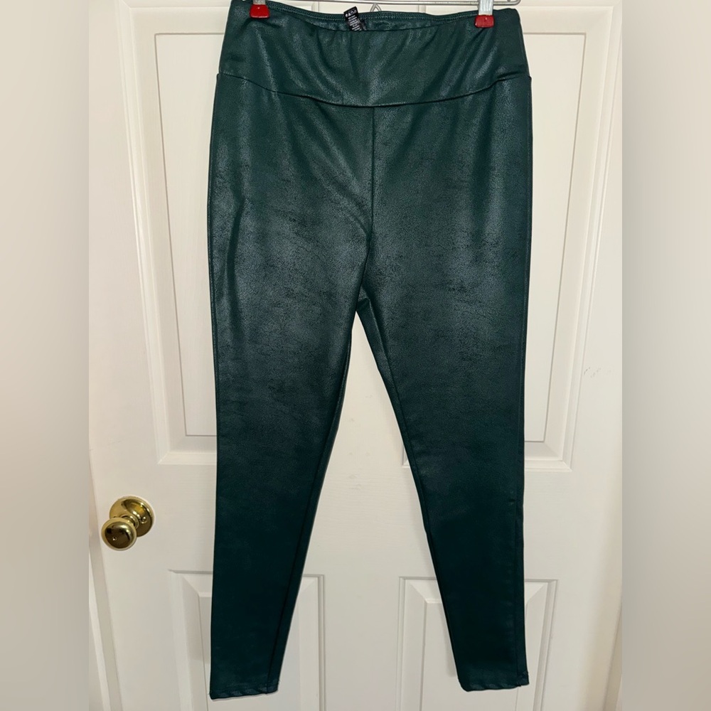 LuLaRoe Luxe Faux Leather Green Leggings